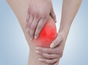 Ασκήσεις για τον πόνο στο γόνατο και πώς να τις κάνετε