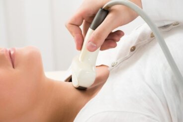 Βελτιώστε το θυρεοειδή σας φροντίζοντας τη λειτουργία του εντέρου