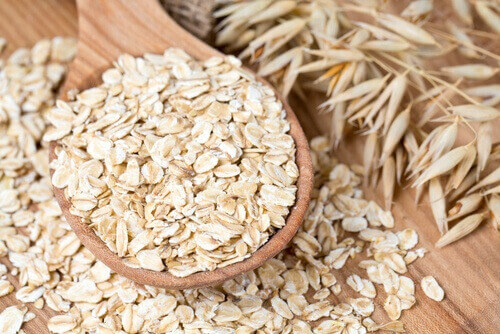 4 τρόποι για να χάσετε βάρος με τη βρώμη