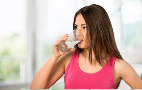 5 εναλλακτικές θεραπείες για τους κιρσούς