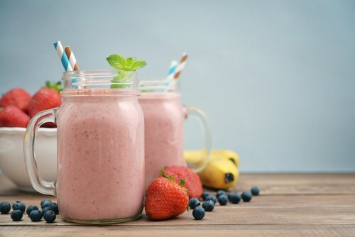 Χάστε βάρος με αυτά τα 5 καταπληκτικά smoothies με φρούτα