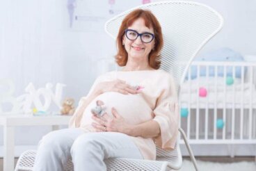 Τι να προσέξετε αν θέλετε να γίνετε μαμά μετά τα 35