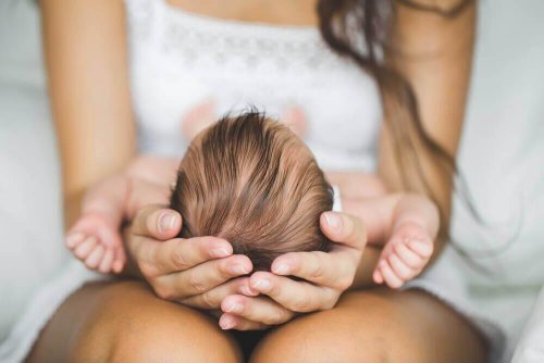 Πρώτη φορά μαμά: Βασικός οδηγός επιβίωσης