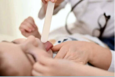 Συμπτώματα και θεραπεία για την αδενοειδίτιδα στα μωρά