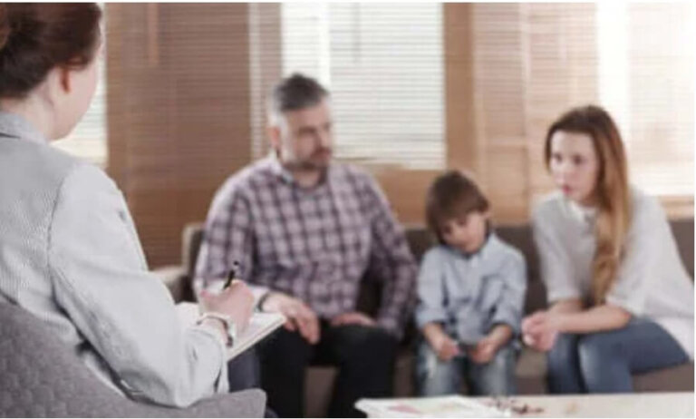 Πότε είναι απαραίτητη η οικογενειακή θεραπεία;