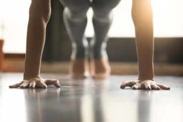 Παραλλαγές push-up για να αποφύγετε τον πόνο στον καρπό