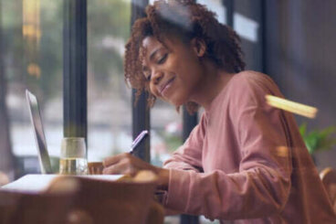 Τα υγιεινά οφέλη που προσφέρει το lettering