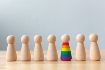 Τι είναι η εσωτερικευμένη ομοφοβία και τα χαρακτηριστικά της