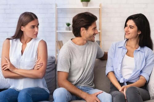 Ζήλια μετά την απιστία: Πώς να τη διαχειριστείτε