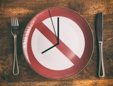 Οι δίαιτες νηστείας λειτουργούν; Να τι πρέπει να ξέρετε