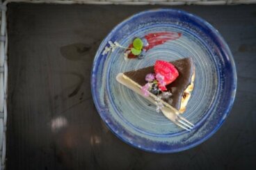 Δοκιμάστε αυτή την εύκολη συνταγή για κέτο Cheesecake