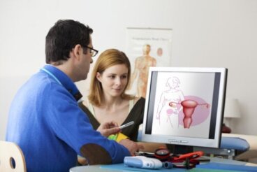 Όλα όσα πρέπει να γνωρίζετε για τις κύστεις των ωοθηκών