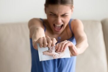 Τι είναι το μίσος και γιατί το νιώθουμε;