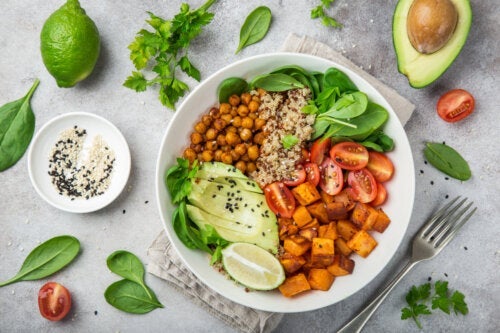 5 νόστιμες συνταγές για να ακολουθήσετε μια Vegan διατροφή