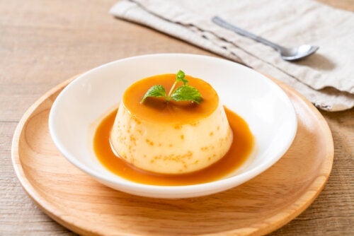 Συνταγή για vegan κρεμ καραμελέ, ιδανική για όλη την οικογένεια