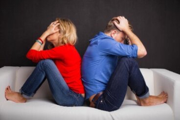 5 φράσεις για να σταματήσετε μια διαφωνία με τον σύντροφό σας