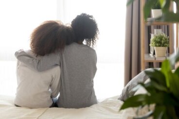 Πώς να μιλήσετε στην κόρη σας για την πρώτη της περίοδο