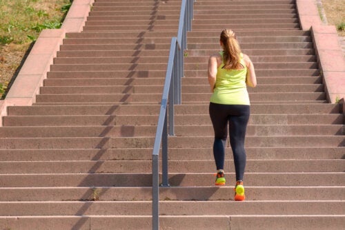 Προπόνηση cardio ή HIIT για απώλεια βάρους;